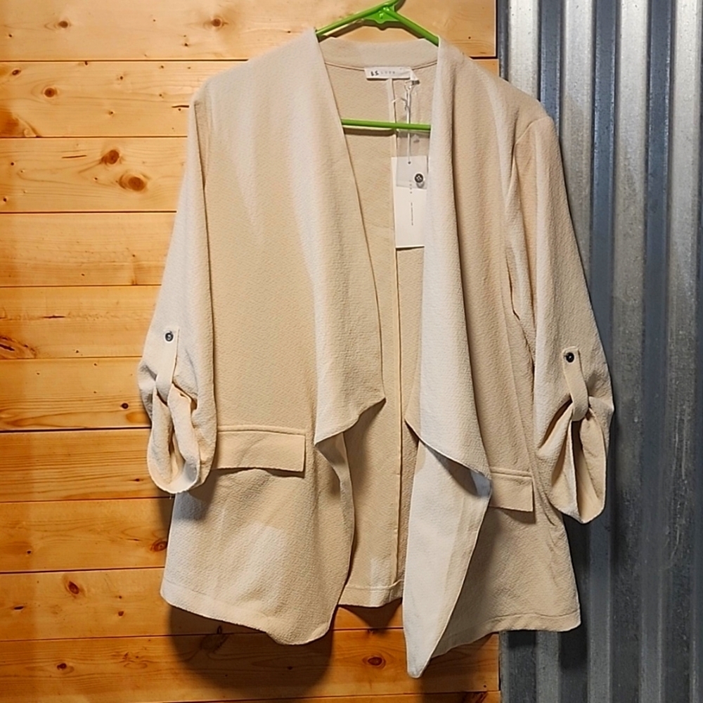 Lush Cardigan drapery NWT SIZE MEDIUM